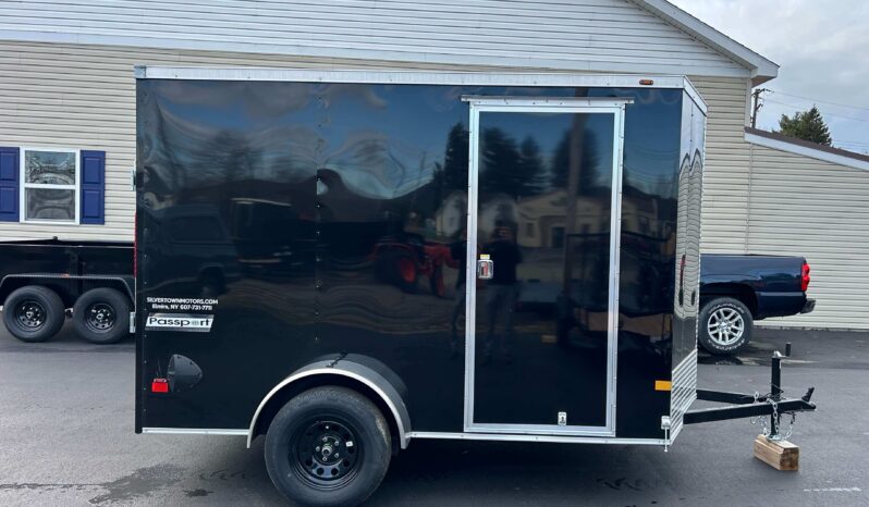 2026 HAULMARK PASSPORT DELUXE 6′ x 10′ ENCLOSED CARGO TRAILER-2,990 GVW V-NOSE, REAR RAMP DOOR(PP610S2-D) full