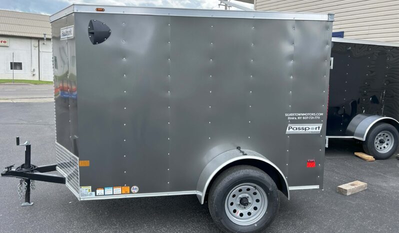 2026 Haulmark Passport Deluxe 5 x 8 Enclosed Trailer-2,990 GVW, 5’6″ Interior, V-Nose, Side Swing Door (PP58S2-D)-Gray full
