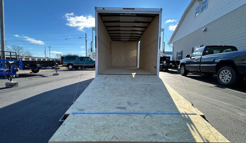 2026 HAULMARK PASSPORT DELUXE 7×16 ENCLOSED TRAILER-7k GVW-WHITE, 7′ INT, V-NOSE, ELECTRIC BRAKES AND RAMP DOOR (PP716T2-D) full