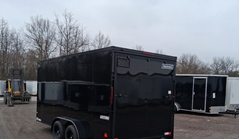 2026 HAULMARK PASSPORT DELUXE 7×16 ENCLOSED TRAILER-7k GVW, PHANTOM BLACK PKG, 7′ INT, V-NOSE, ELECTRIC BRAKES AND RAMP DOOR (PP716T2-D) full