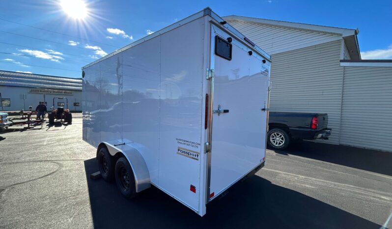 2026 HAULMARK PASSPORT DELUXE 7×16 ENCLOSED TRAILER-7k GVW-WHITE, 7′ INT, V-NOSE, ELECTRIC BRAKES AND RAMP DOOR (PP716T2-D) full