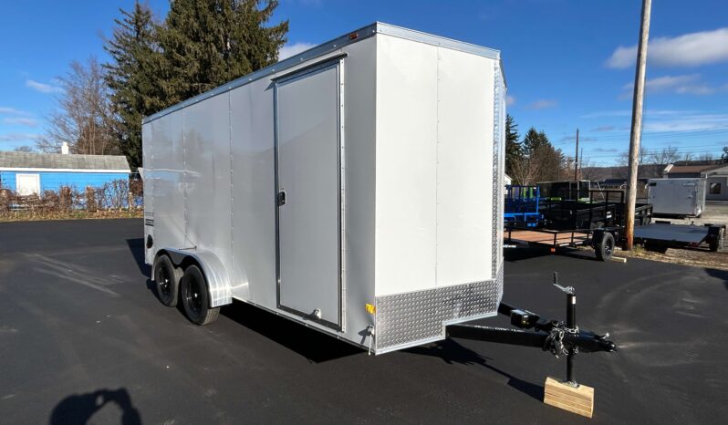 2026 HAULMARK PASSPORT DELUXE 7×16 ENCLOSED TRAILER-7k GVW-WHITE, 7′ INT, V-NOSE, ELECTRIC BRAKES AND RAMP DOOR (PP716T2-D) full