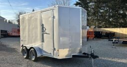2024 HAULMARK PASSPORT DELUXE 7′ x 12′ ENCLOSED CARGO TRAILER-7,000 GVW 7′ INTERIOR, V-NOSE, ELECTRIC BRAKES AND REAR RAMP GATE(PP712T2-D)