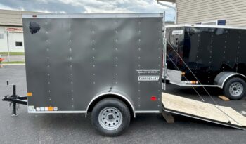 2024 HAULMARK PASSPORT DELUXE 5′ x 8′ ENCLOSED CARGO TRAILER-2,990 GVW V-NOSE, REAR RAMP DOOR(PP58S2-D) full