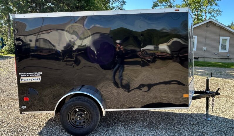 2026 Haulmark Passport Deluxe 5 x 10 Enclosed Cargo Trailer-2,990 GVW, 6’6″ Interior, V-Nose, Single Side Swing Door (PP510S2-D)-Black full